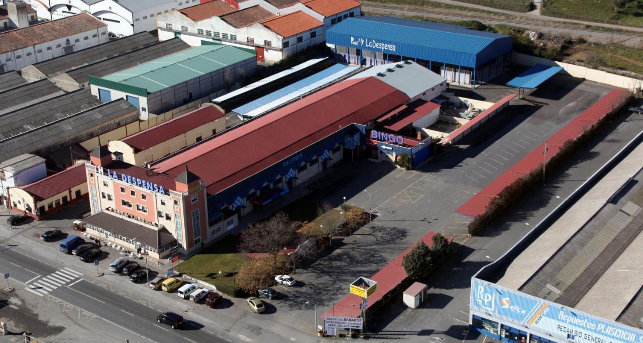 פלאסנסיה Hostal La Despensa De Extremadura מראה חיצוני תמונה